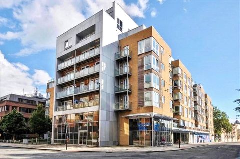 High Street, Southampton, Hampshire SO14