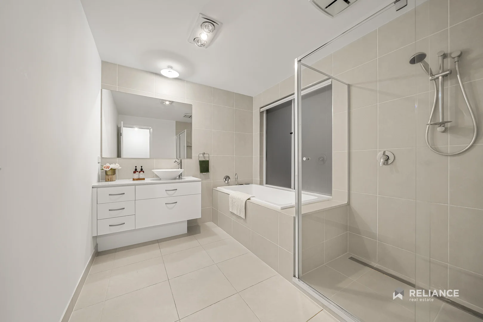 Additional image 24 of 8 Heathwren View, Werribee VIC 3030