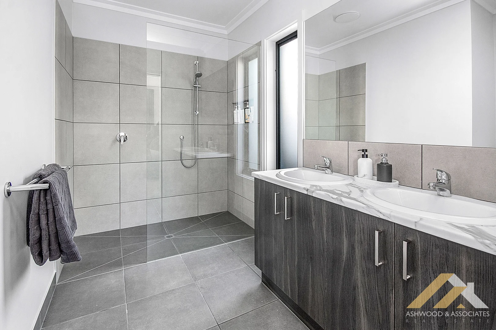 Additional image 8 of Unit 4/16 Swan Street, Bairnsdale VIC 3875