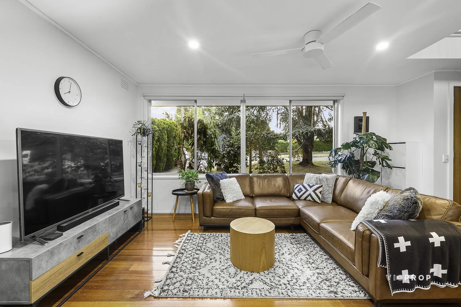 Additional image 4 of 267 Yallambie Road, Yallambie VIC 3085