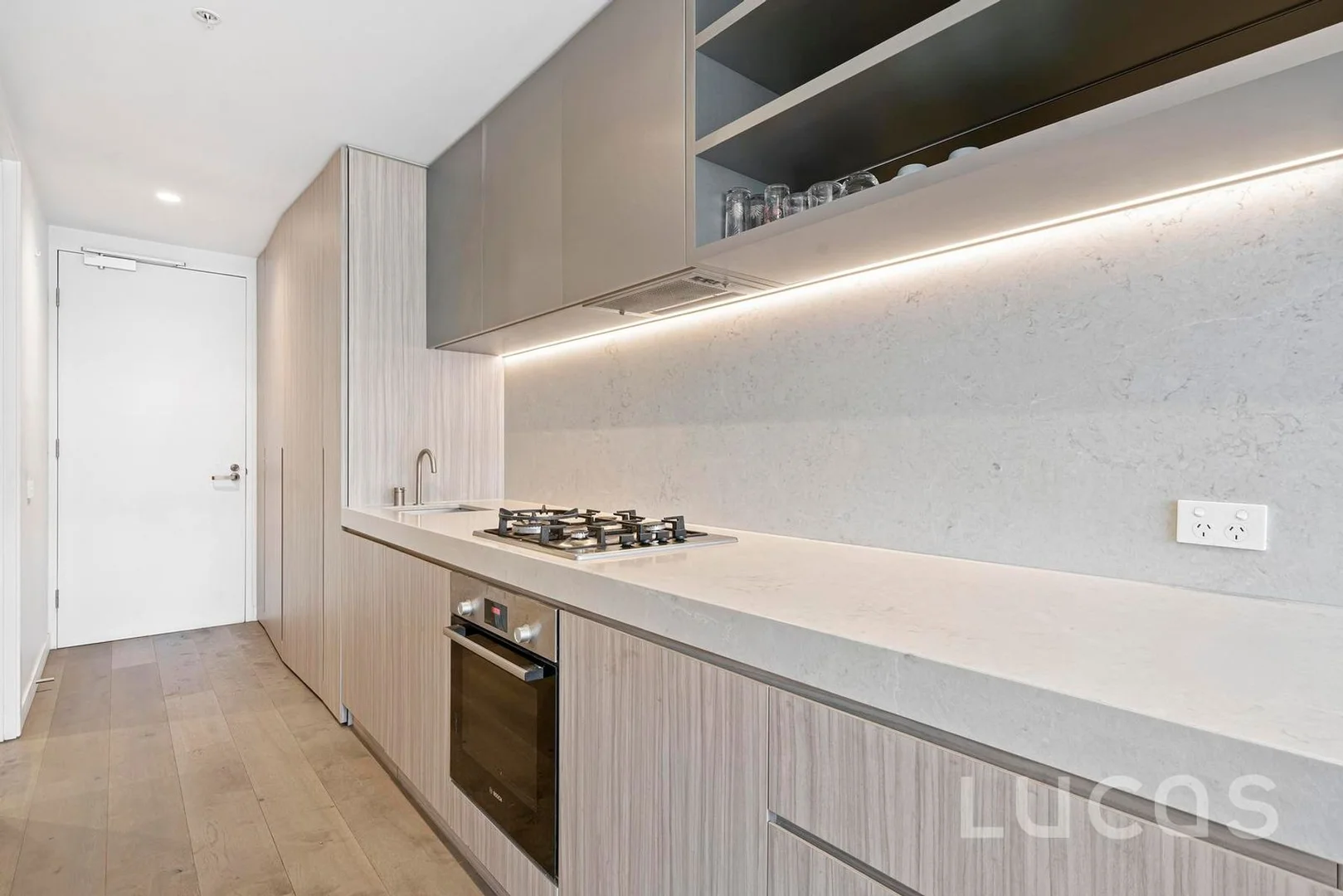 Additional image 3 of 909/320 Plummer Street, Port Melbourne VIC 3207