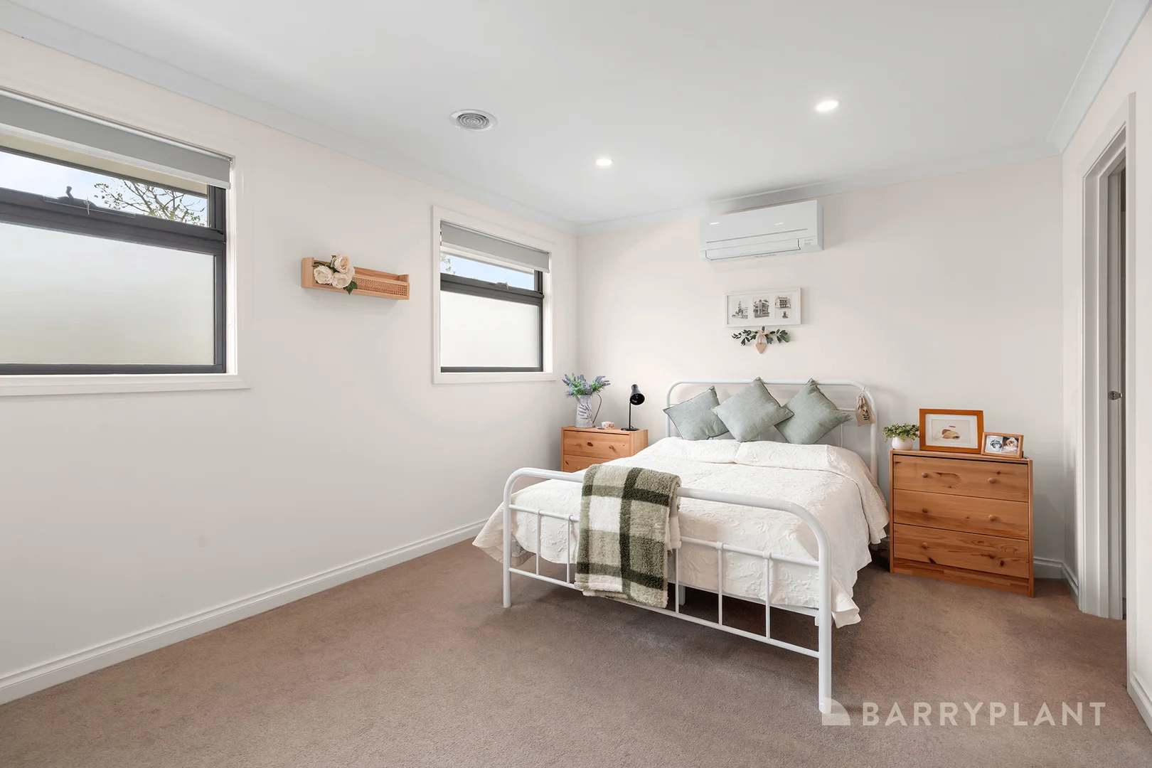 Additional image 6 of 2/5 Vivienne Avenue, Boronia VIC 3155