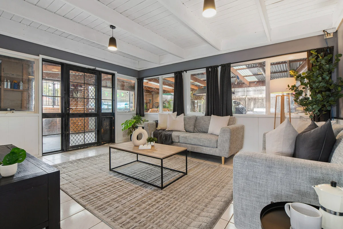 21 Dorchester Crescent, Carrum Downs VIC 3201