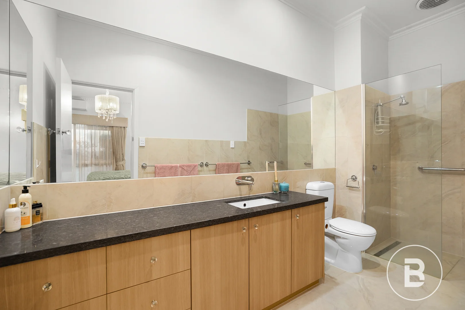 Additional image 15 of 121 Wendouree Parade, Lake Wendouree VIC 3350