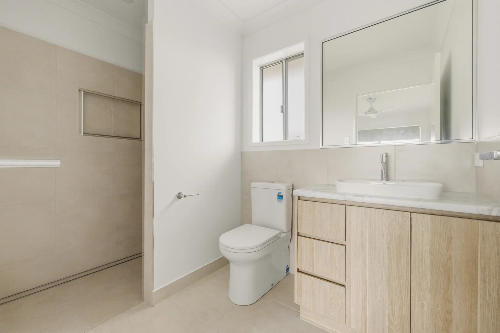 Additional image 13 of 40 Moreton Dr, Rural View QLD 4740