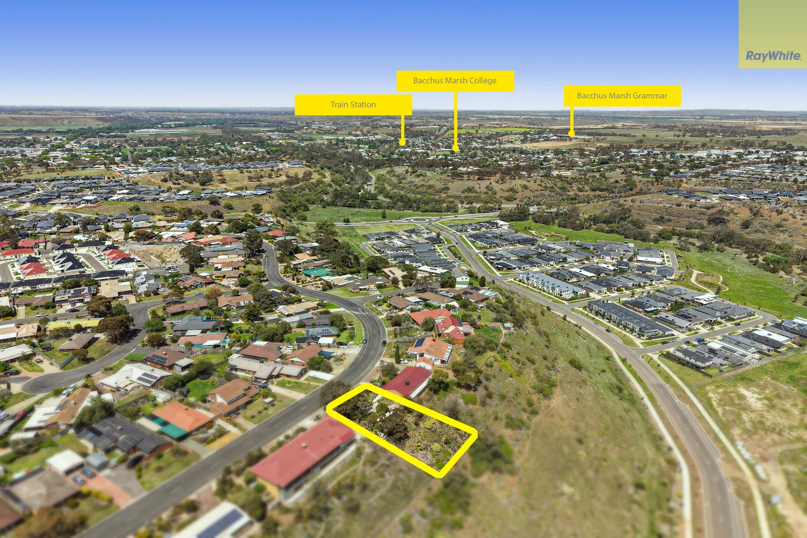 Additional image 11 of 109A Underbank Boulevard, Bacchus Marsh VIC 3340