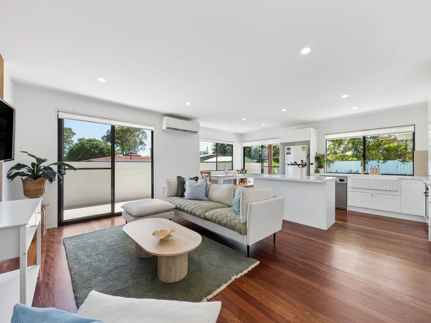 Additional image 9 of 17 Rodlan Parade, Labrador QLD 4215