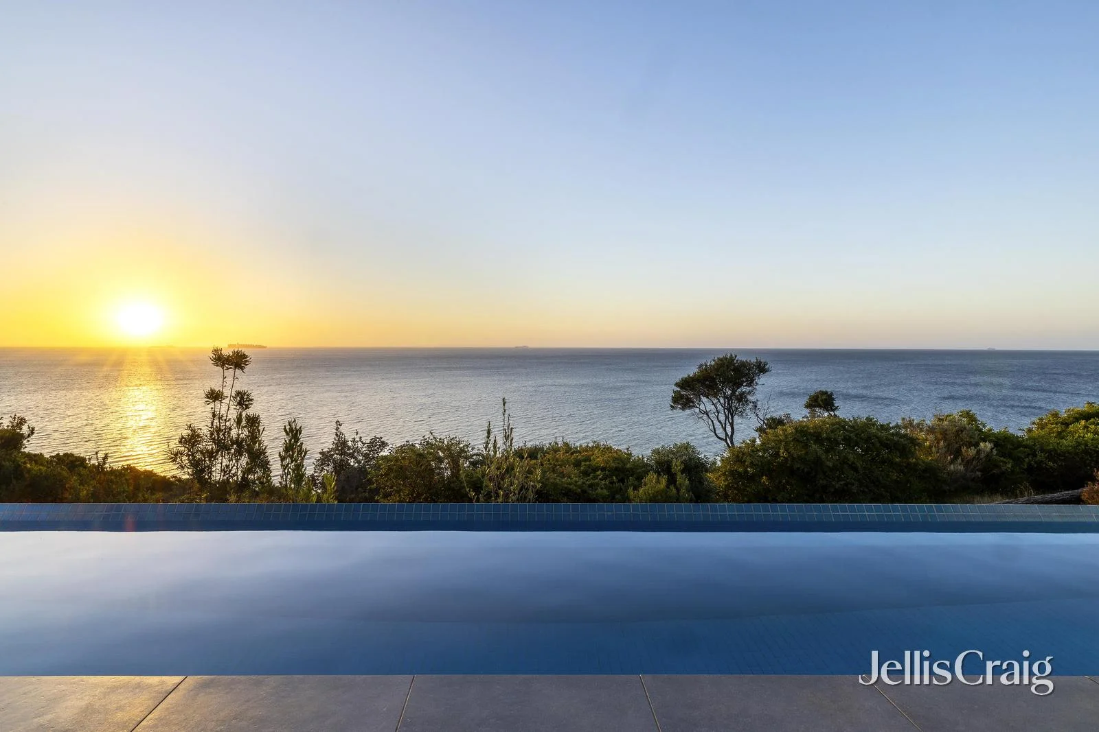 341 Esplanade, Mount Martha VIC 3934