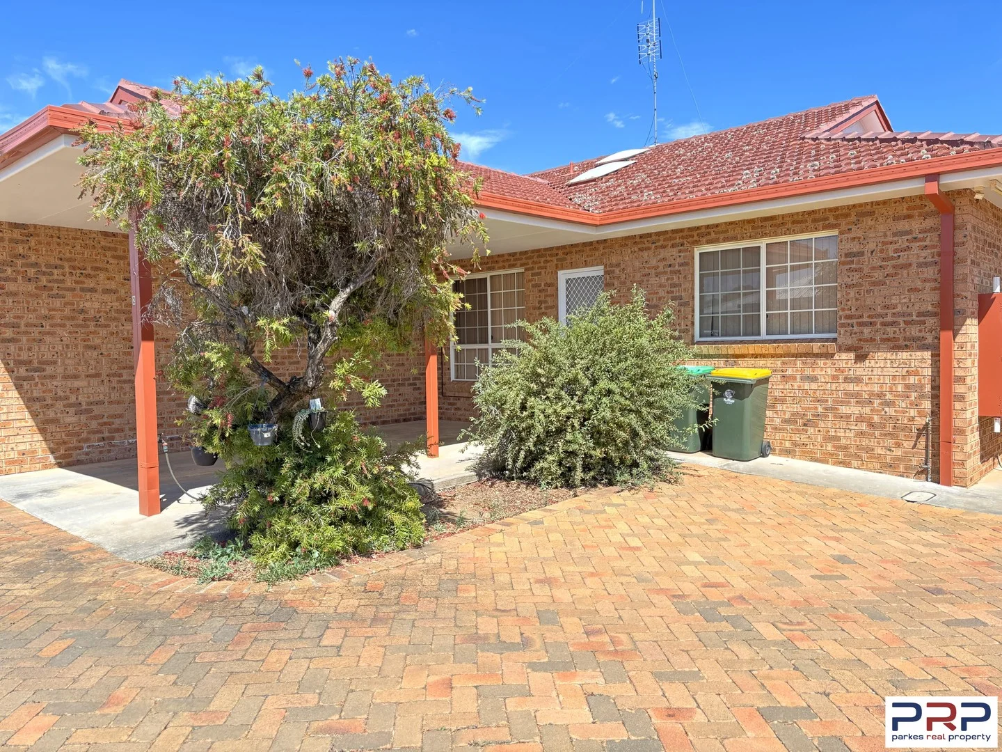 2/21 Ebelina Crescent, Parkes NSW 2870