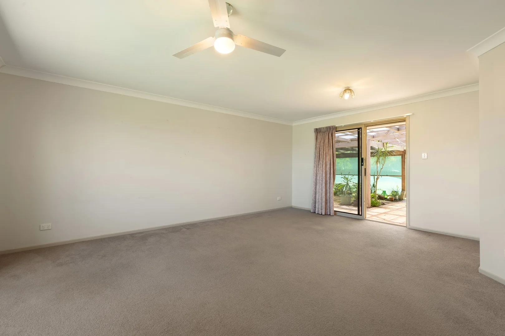 Additional image 8 of 35 Kallaroo Circuit, Ocean Shores NSW 2483