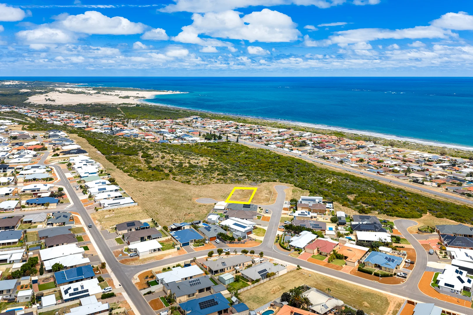 Additional image 15 of 4 Highland Loop, Wandina WA 6530