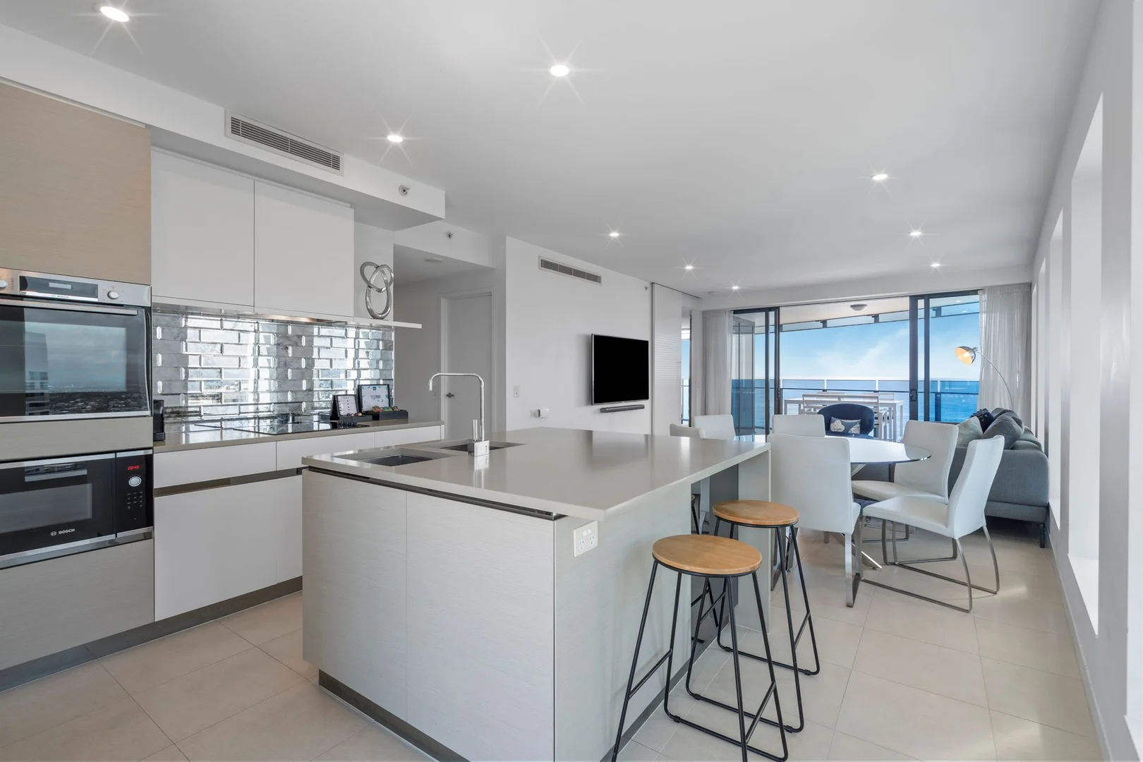 Additional image 31 of 2901/4 The Esplanade, Surfers Paradise QLD 4217