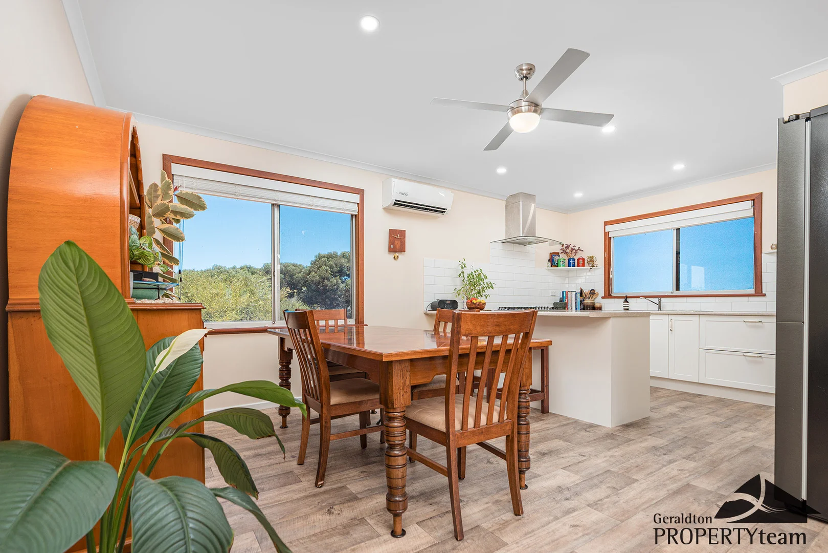 Additional image 10 of 64 African Reef Boulevard, Greenough WA 6532