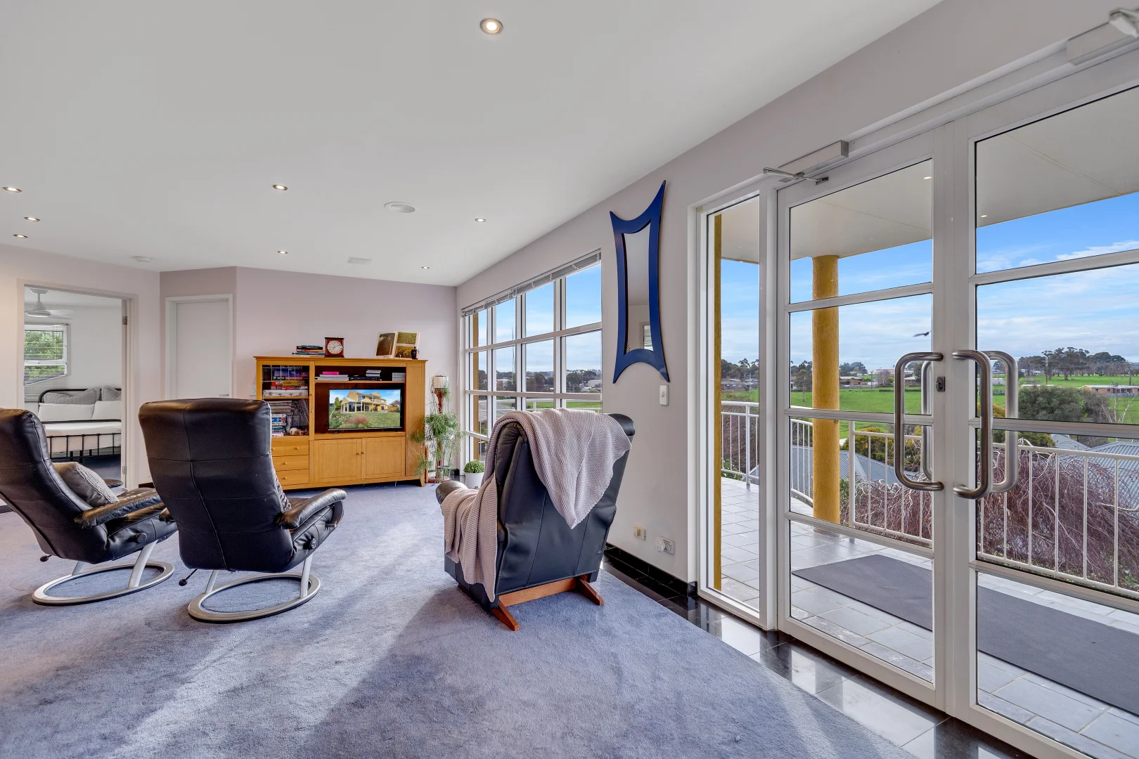 Additional image 19 of 8 Scarlett Close, Leongatha VIC 3953