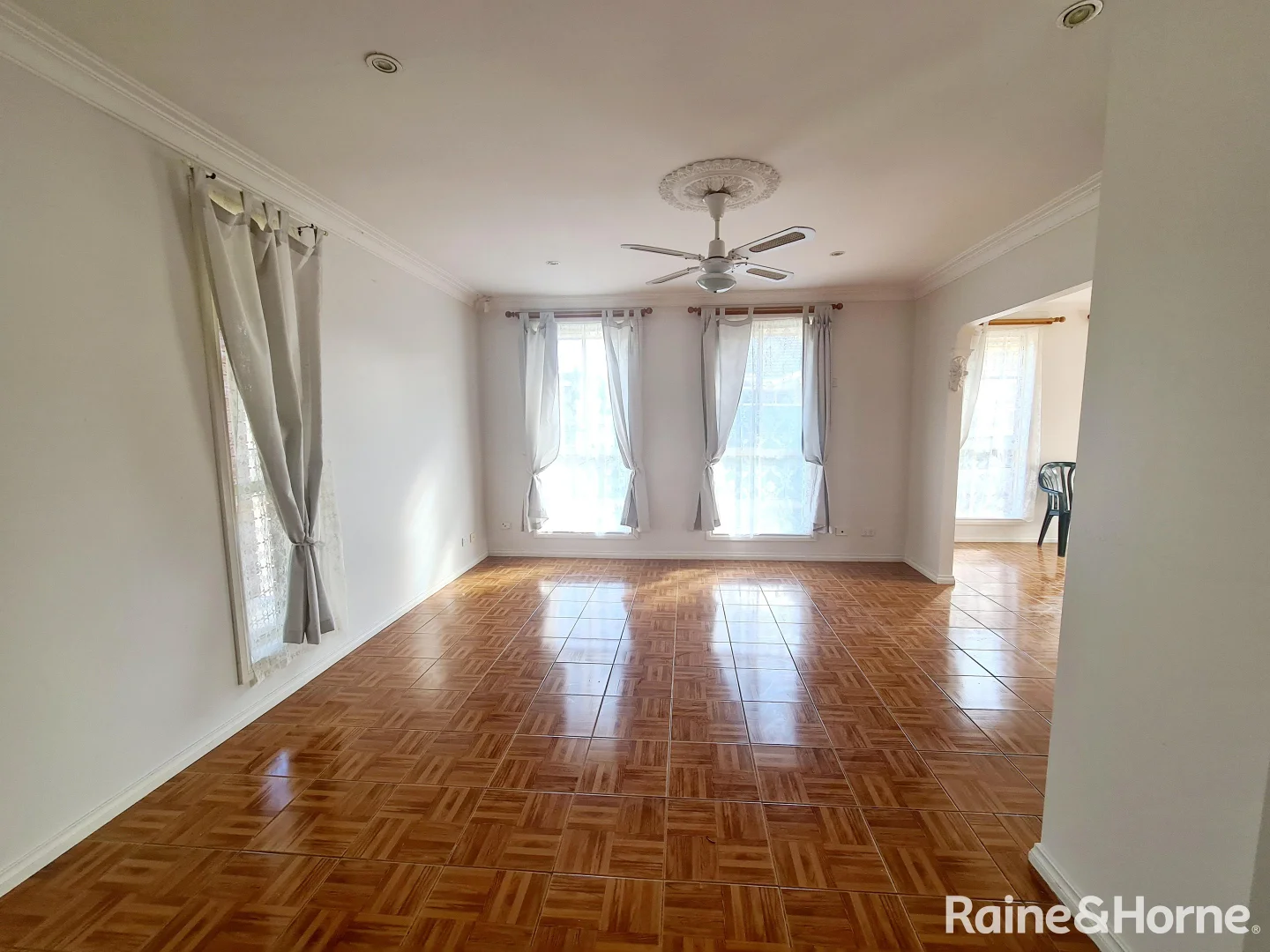 Additional image 2 of 2/29 Henry Street, St Albans VIC 3021