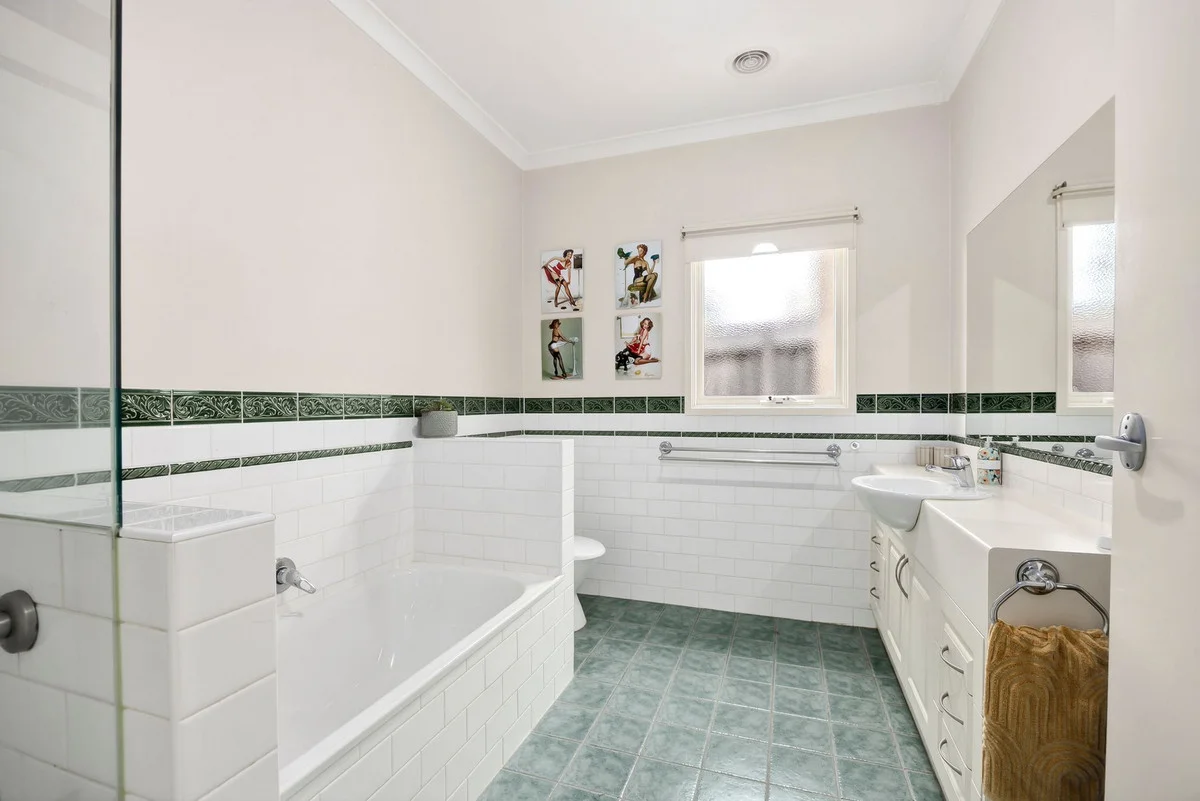 Additional image 6 of 2/168 Minerva Road, Manifold Heights VIC 3218