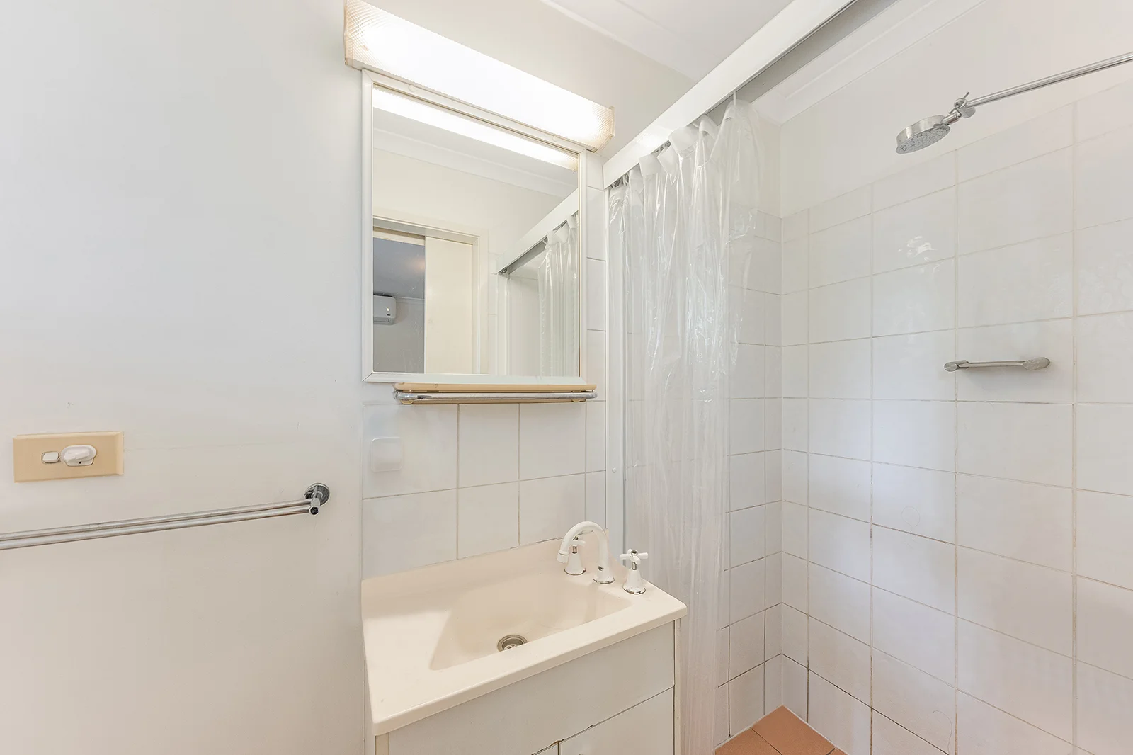 Additional image 8 of 16/2 Gailey Road, St Lucia QLD 4067