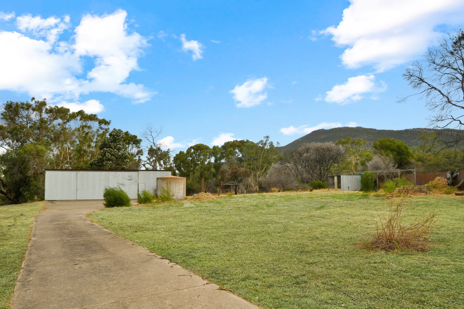 Additional image 2 of 35 Wildflower Drive, Pomonal VIC 3381