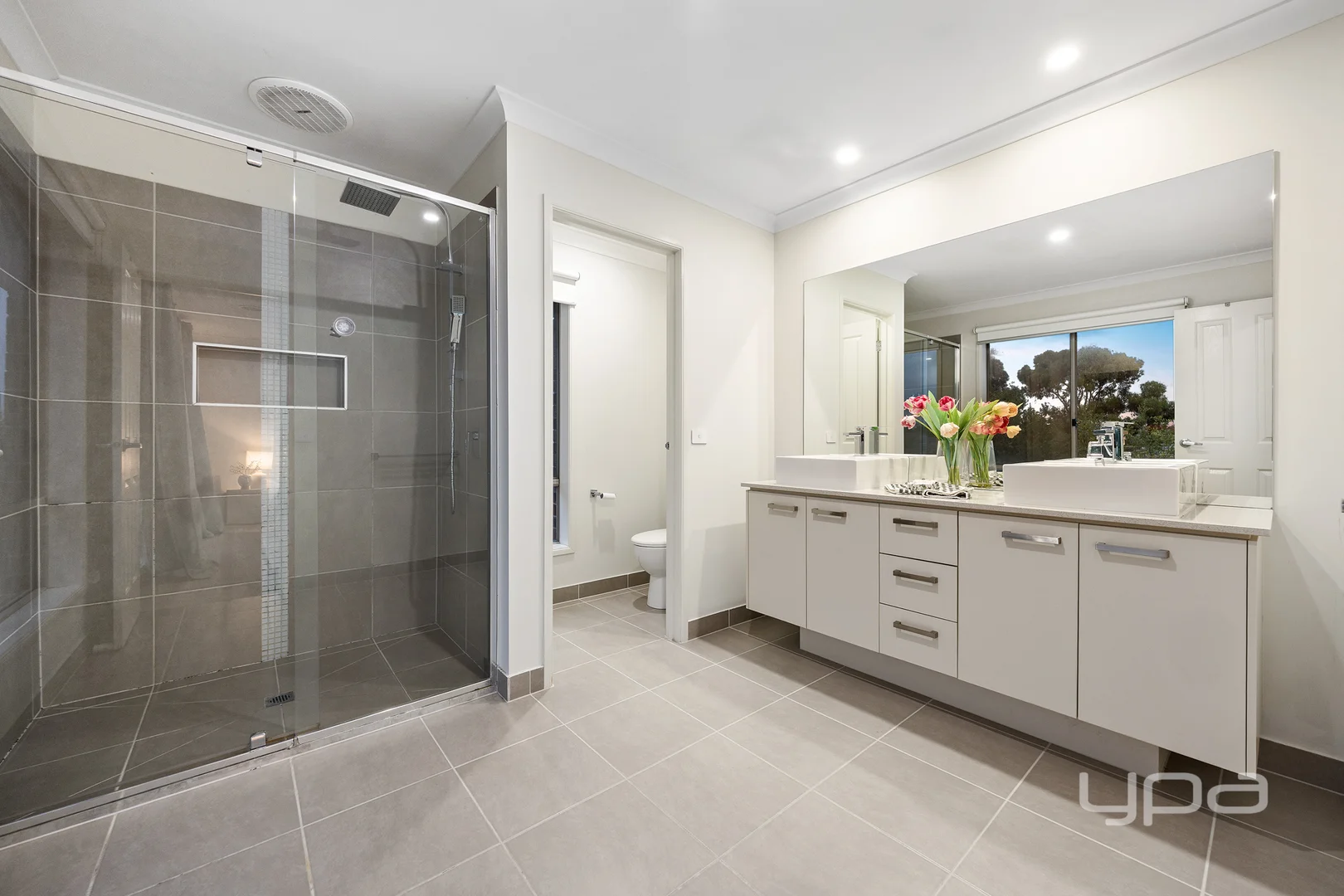 Additional image 14 of 8 Roundhay Crescent, Point Cook VIC 3030