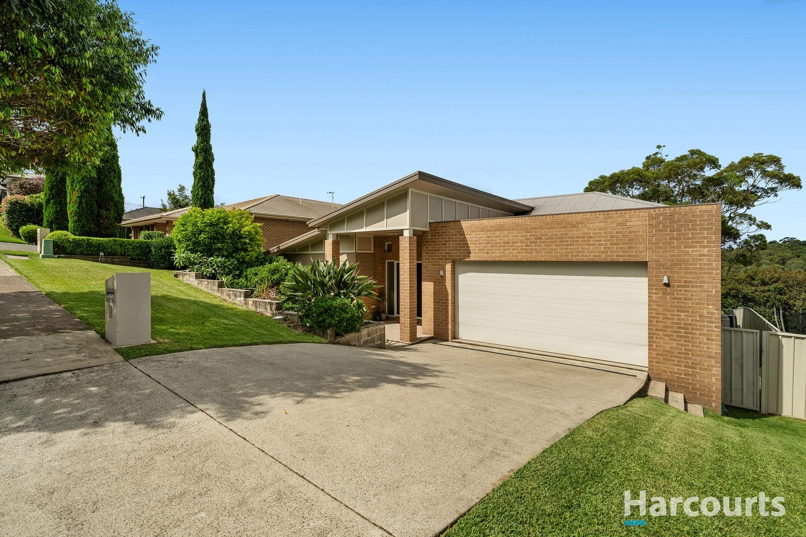 38 Fitzwilliam Circuit, Macquarie Hills NSW 2285