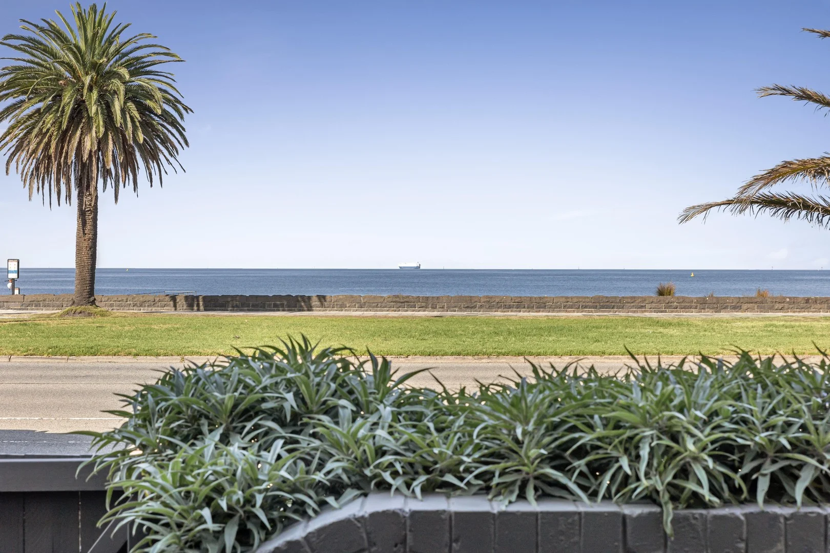 2/267 Beaconsfield Parade, Middle Park VIC 3206