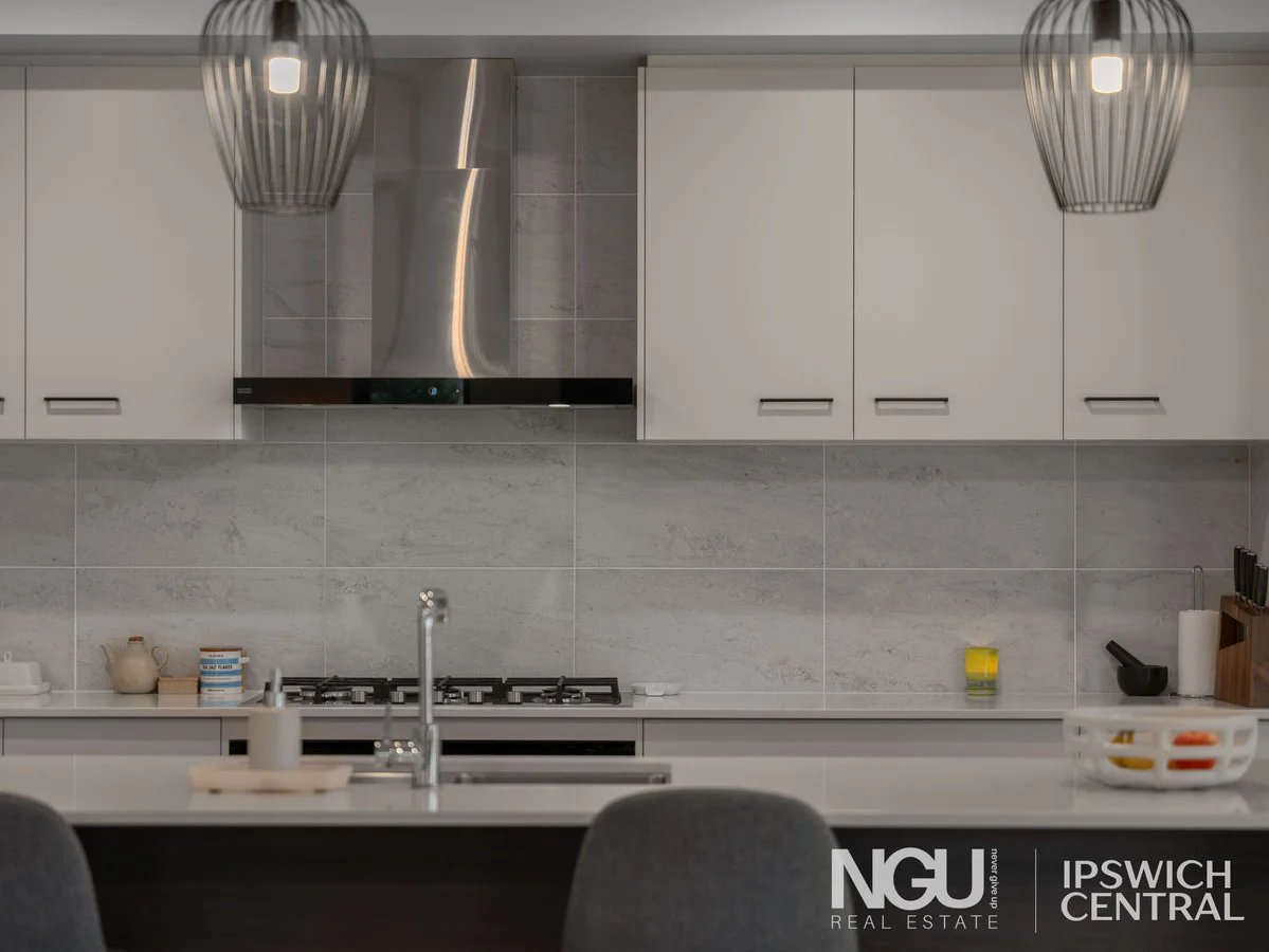 Additional image 8 of 4 Cardomon Court, Kensington Grove QLD 4341