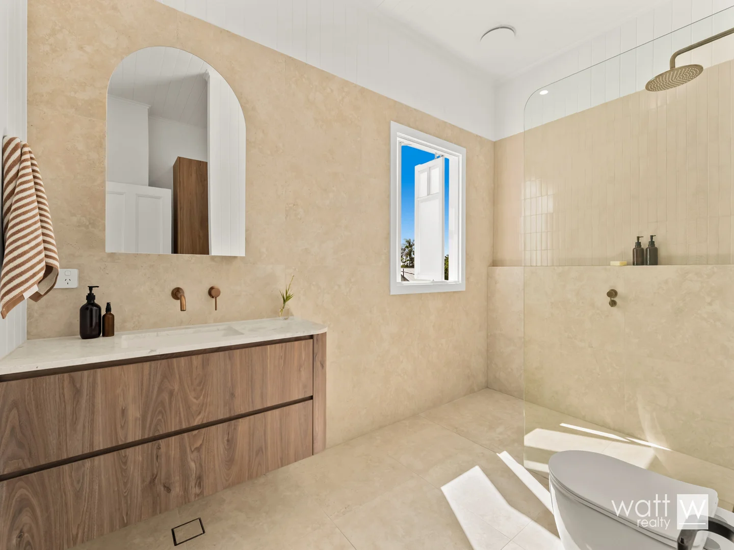 Additional image 19 of 190 Flinders Parade, Sandgate QLD 4017