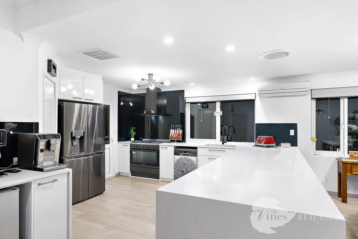 Additional image 8 of 10 Pirianda Way, Aveley WA 6069