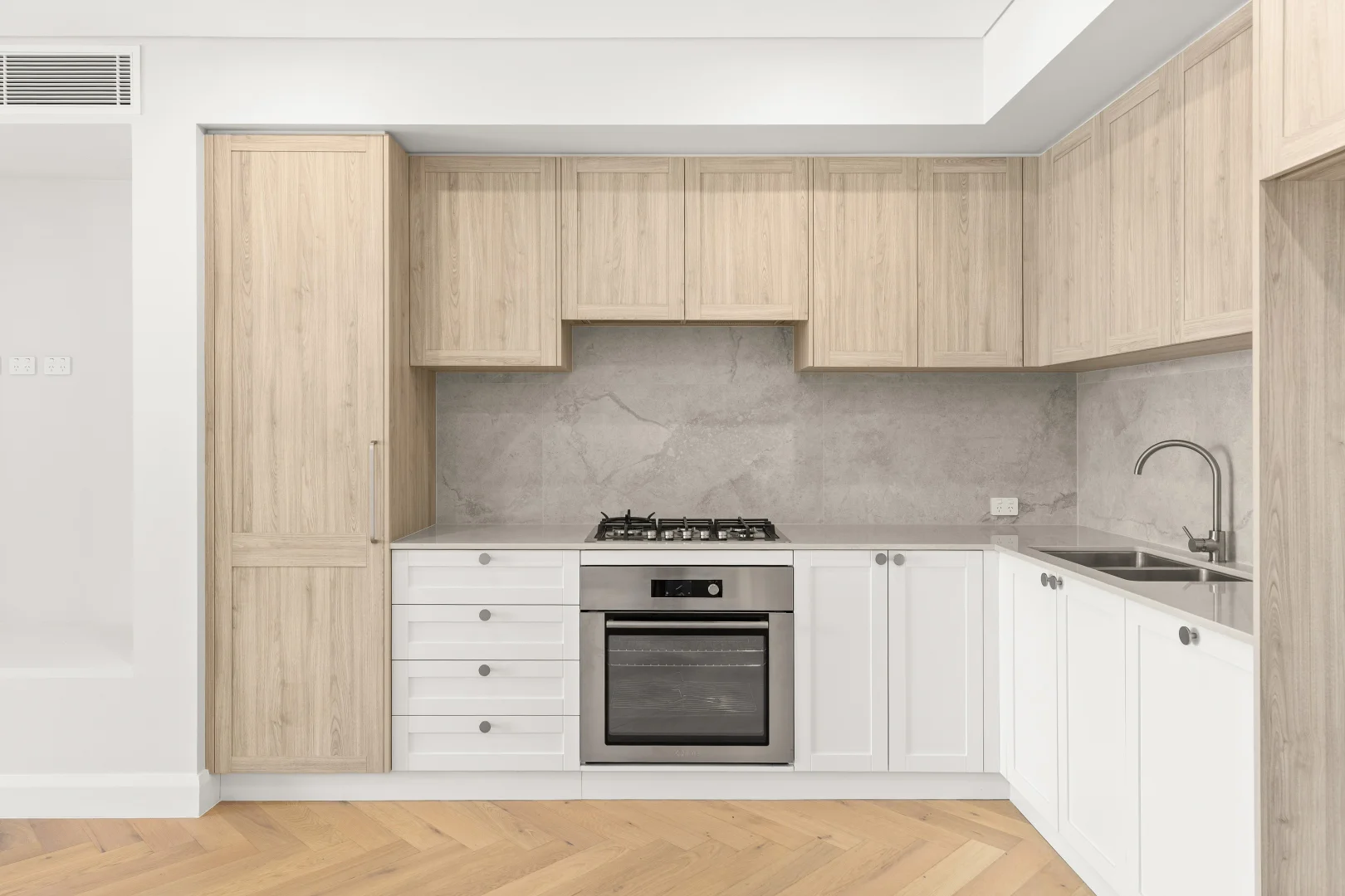 Additional image 8 of 603/15 Watt Street, Newcastle NSW 2300