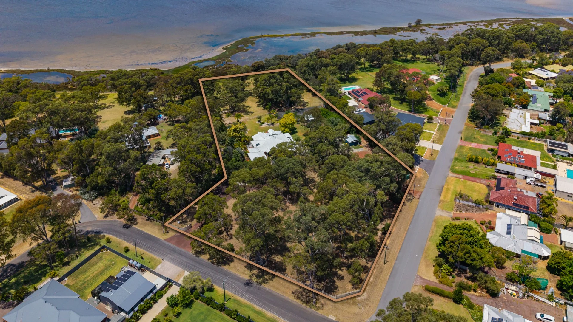 1-3 Balwina Road, Greenfields WA 6210