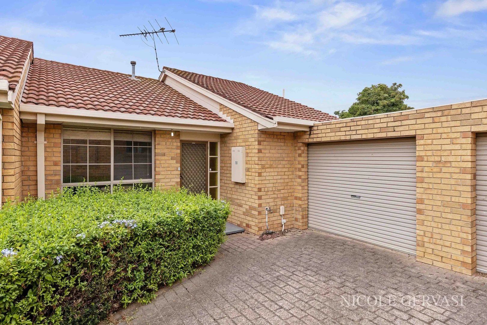 10/64  - 68 Parkside Avenue, Keilor East VIC 3033