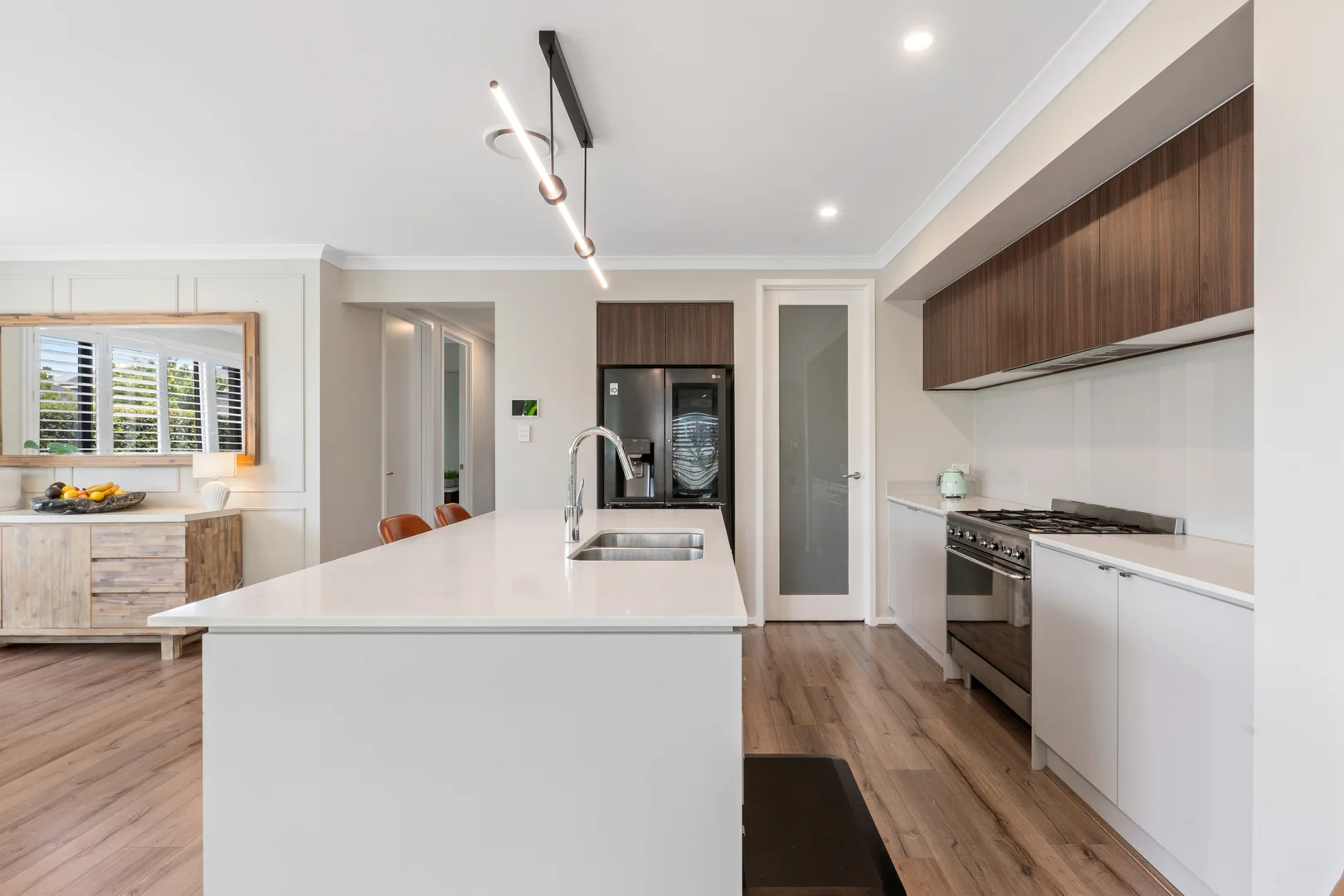 Additional image 6 of 60 Greenview Circuit, Arundel QLD 4214