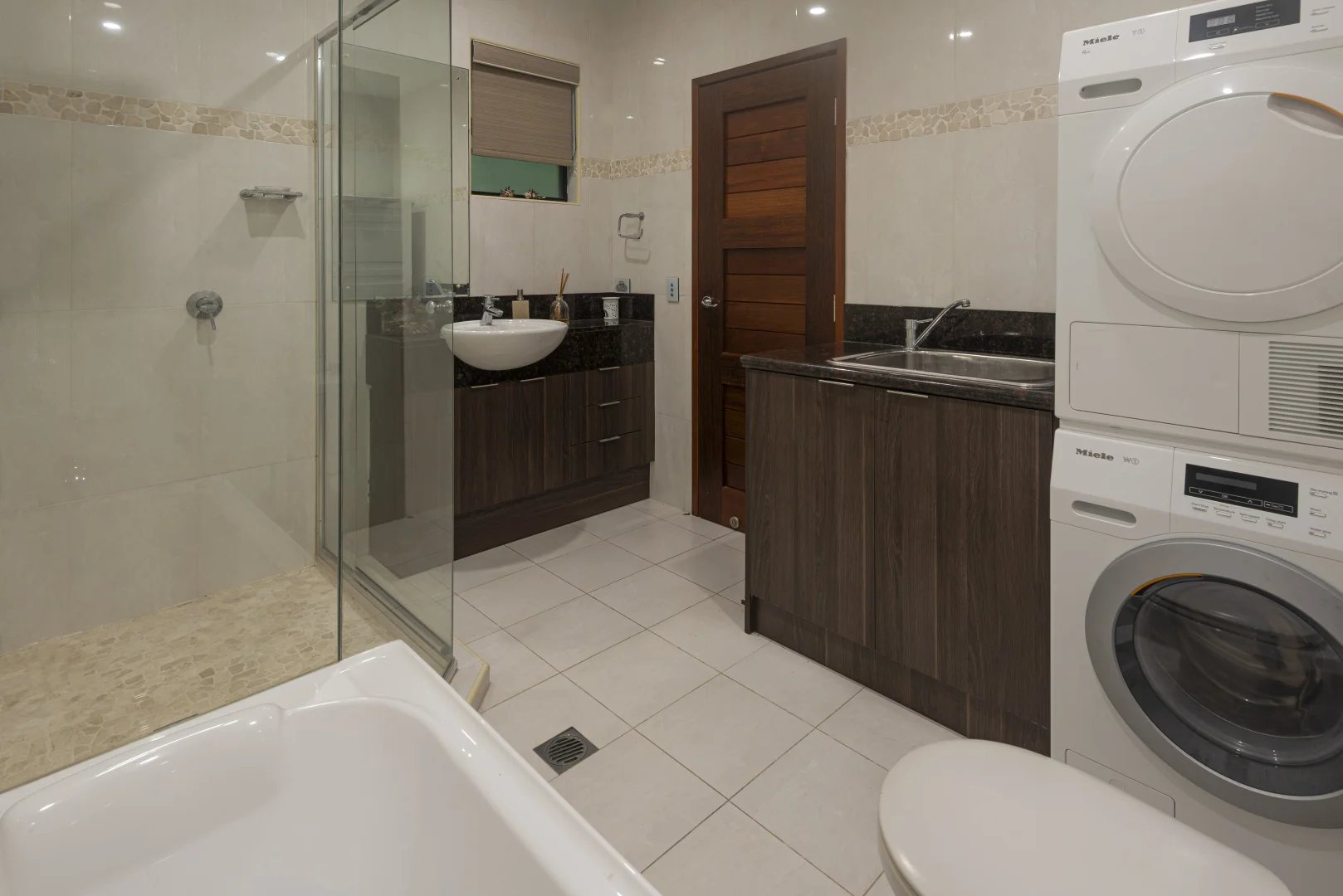 Additional image 21 of Sovereign Place/3 Marina Drive, Hamilton Island QLD 4803