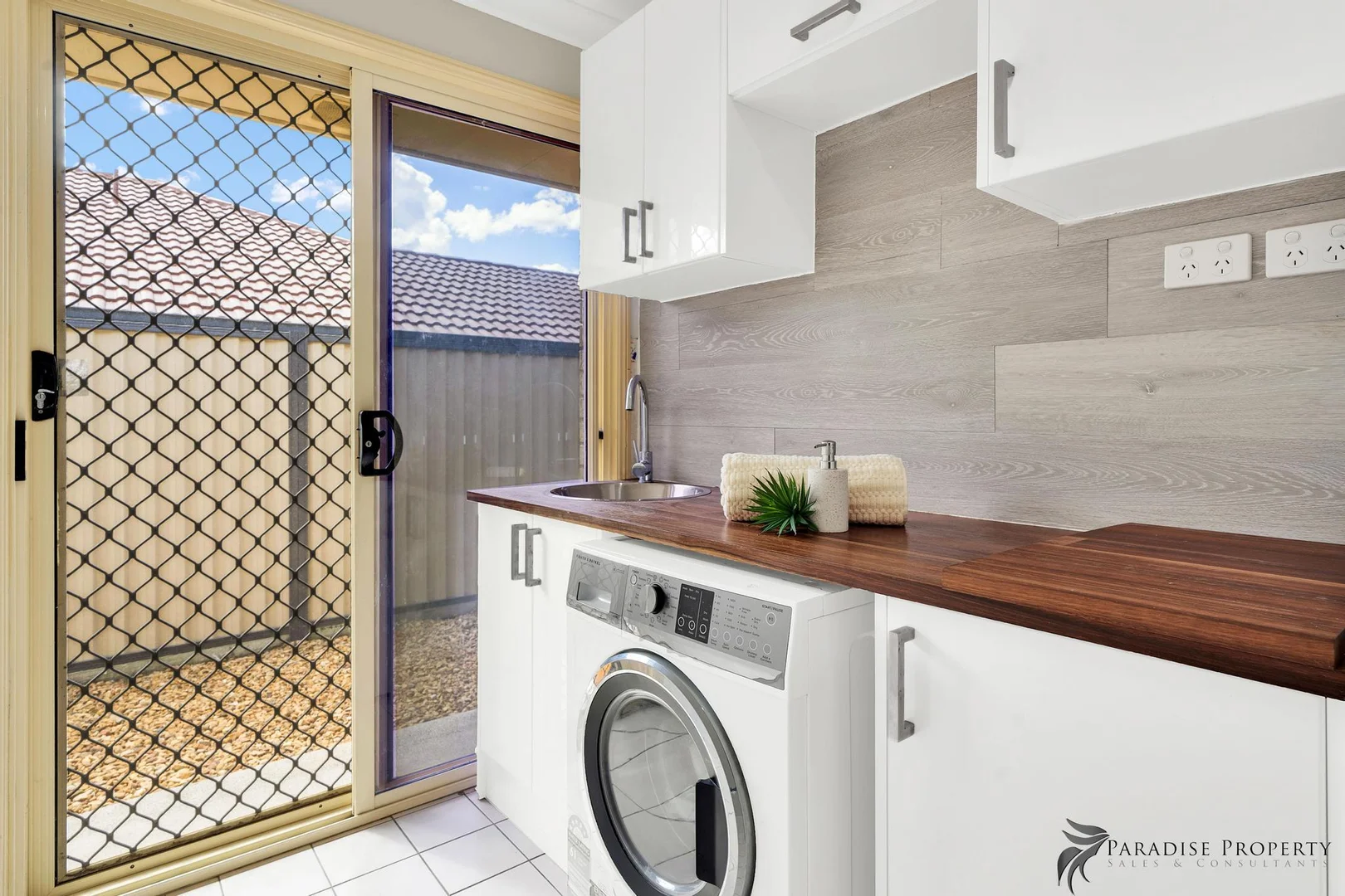 Additional image 21 of 24 Maryland Place, Parkinson QLD 4115