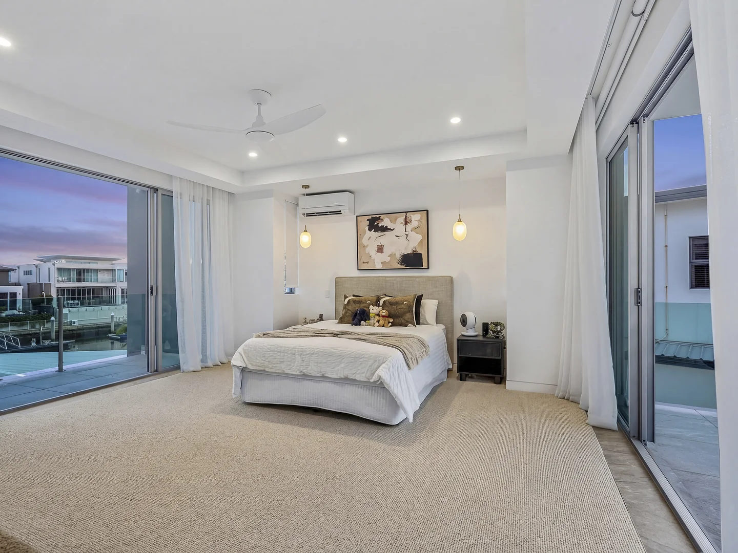 Additional image 24 of 19 Knightsbridge Parade East, Sovereign Islands QLD 4216