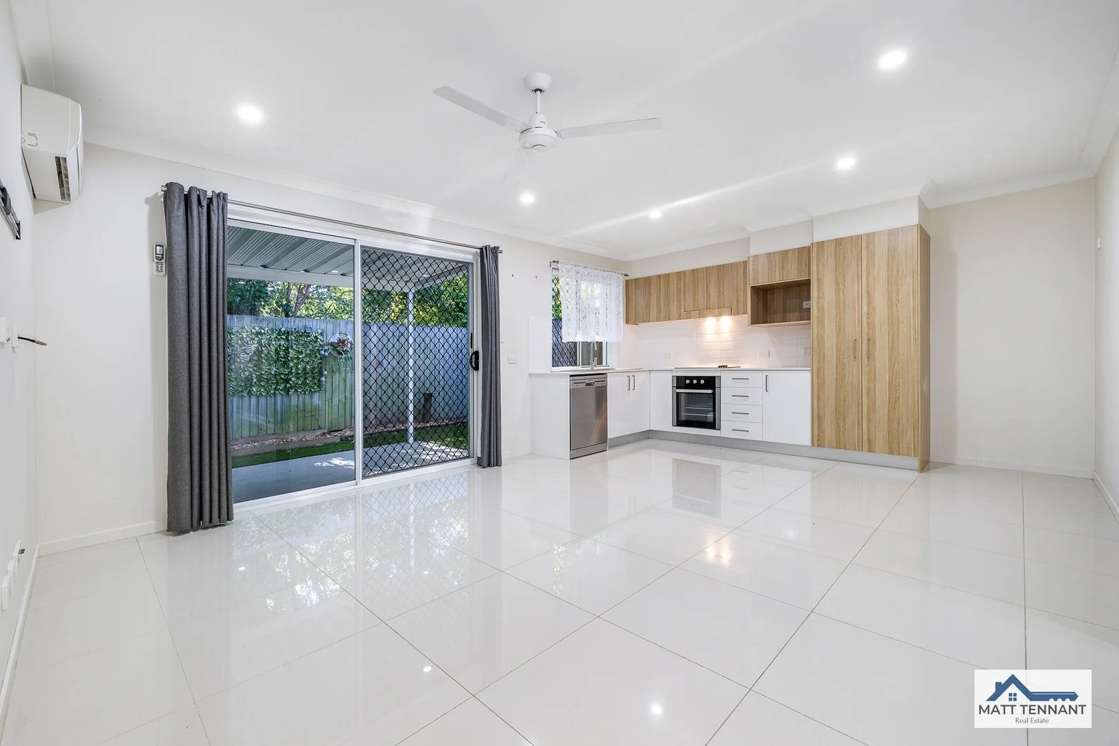 Additional image 3 of 3/9 MOORE STREET, Victoria Point QLD 4165
