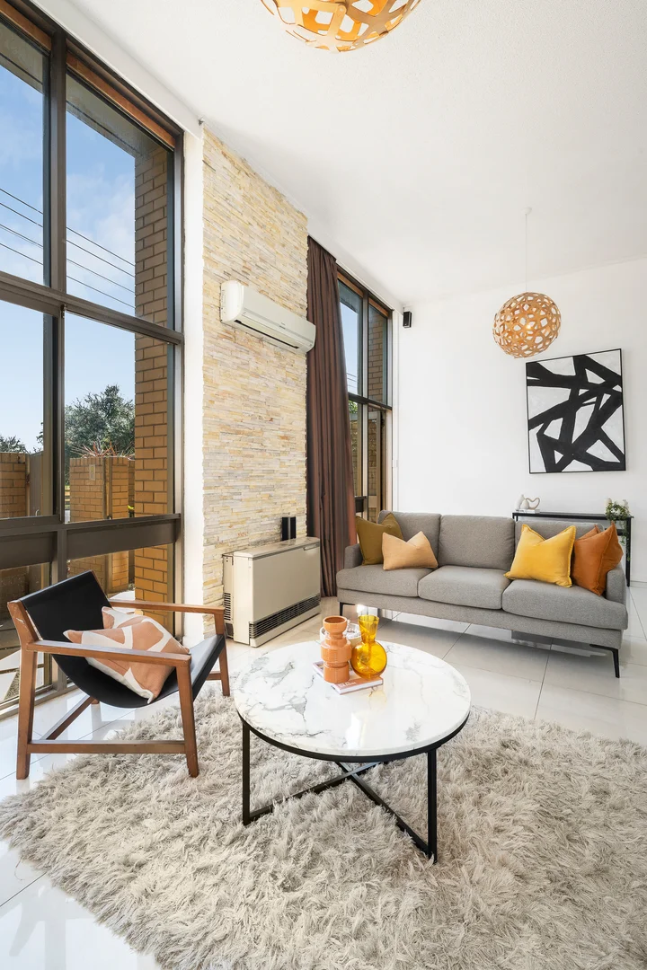 Additional image 3 of 2/343-346 Beaconsfield Parade, St Kilda West VIC 3182