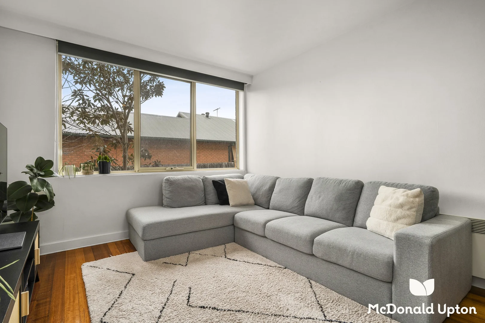 Additional image 3 of 10/96 Glass Street, Essendon VIC 3040