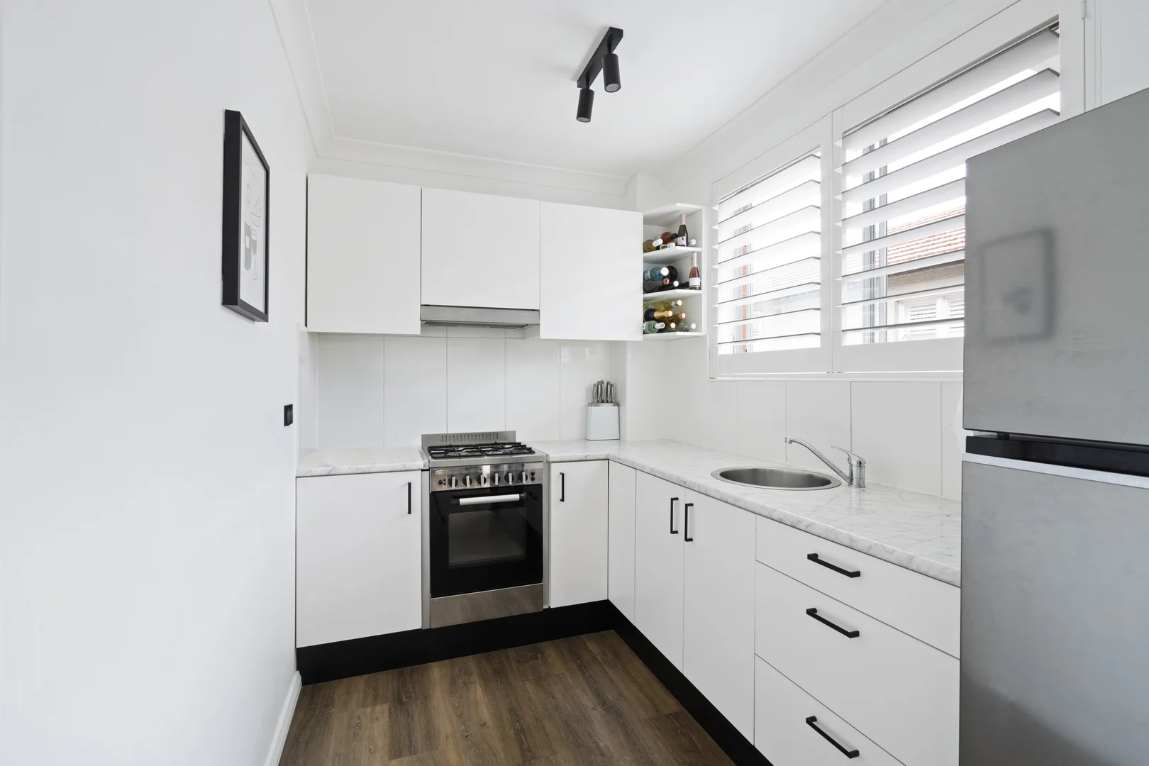 Additional image 2 of 2/16 Wyadra Avenue, Freshwater NSW 2096