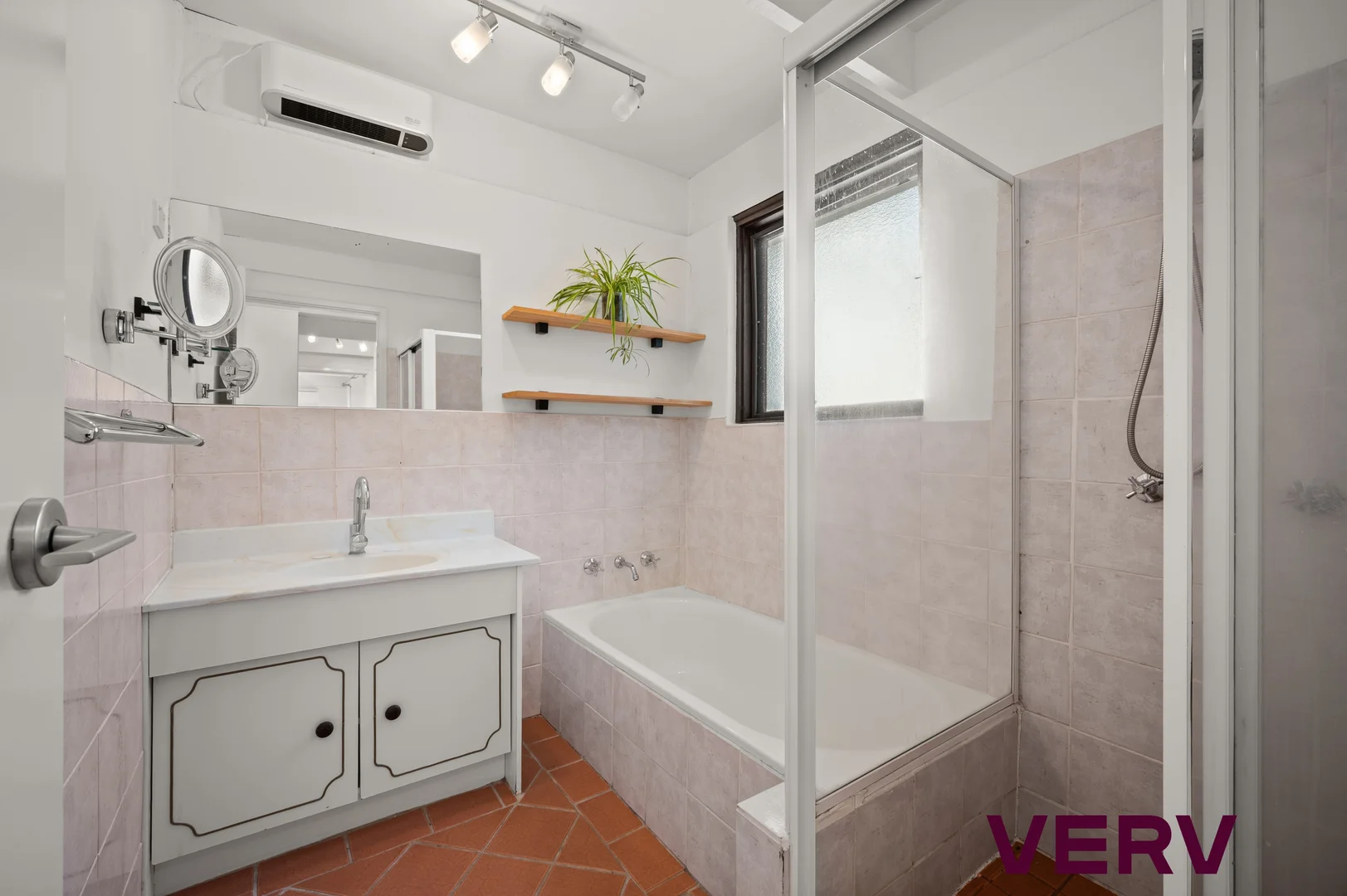 Additional image 11 of 16 Harrington Circuit, Kambah ACT 2902