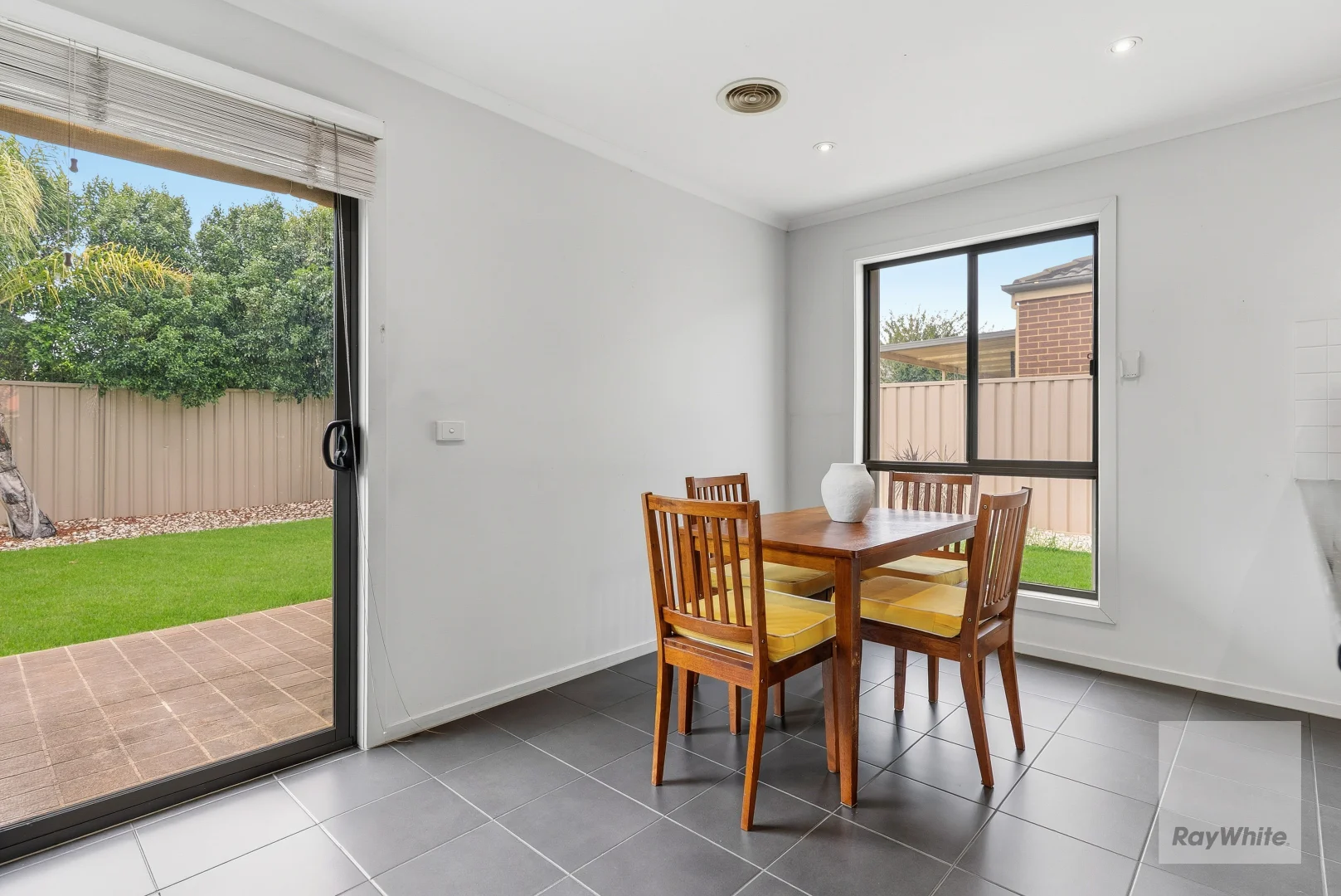 Additional image 11 of 11 Verdon Avenue, Caroline Springs VIC 3023