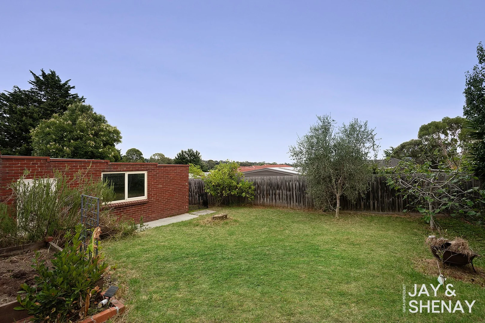 Additional image 12 of 15 Inverness Street, Endeavour Hills VIC 3802