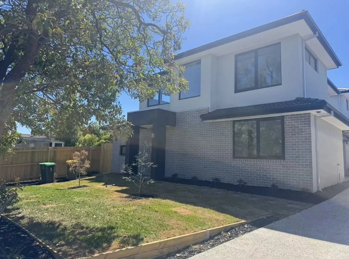 Unit 1/116 Station Street, Burwood VIC 3125