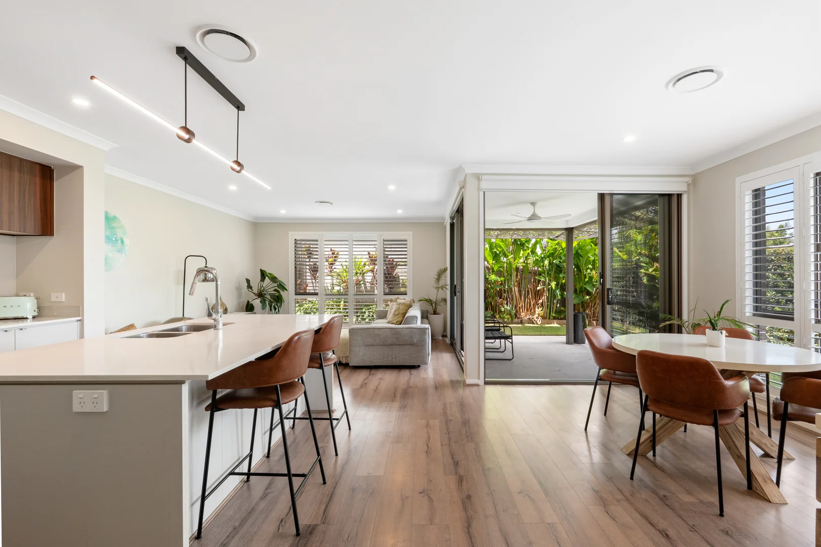 Additional image 7 of 60 Greenview Circuit, Arundel QLD 4214