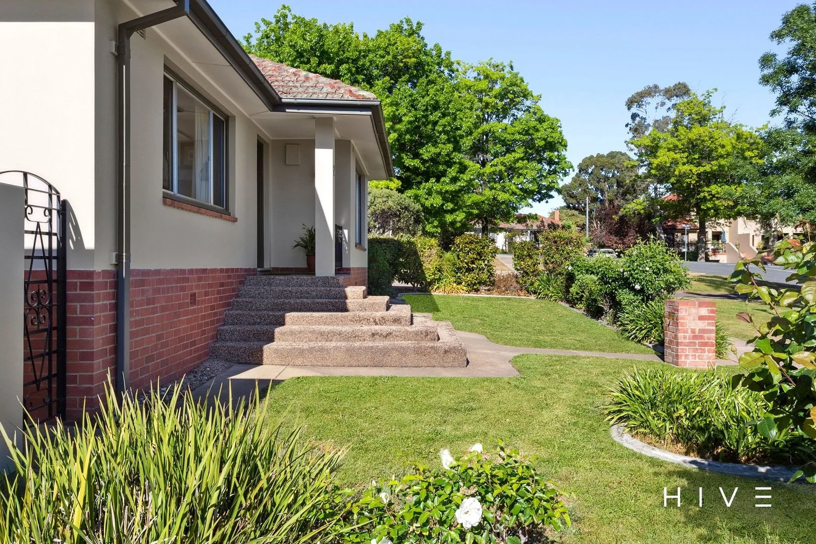 Additional image 20 of 2 Caley Crescent, Narrabundah ACT 2604