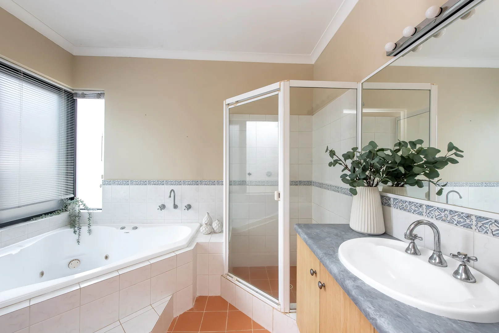 Additional image 21 of 1/16 Kinsella Street, Joondanna WA 6060