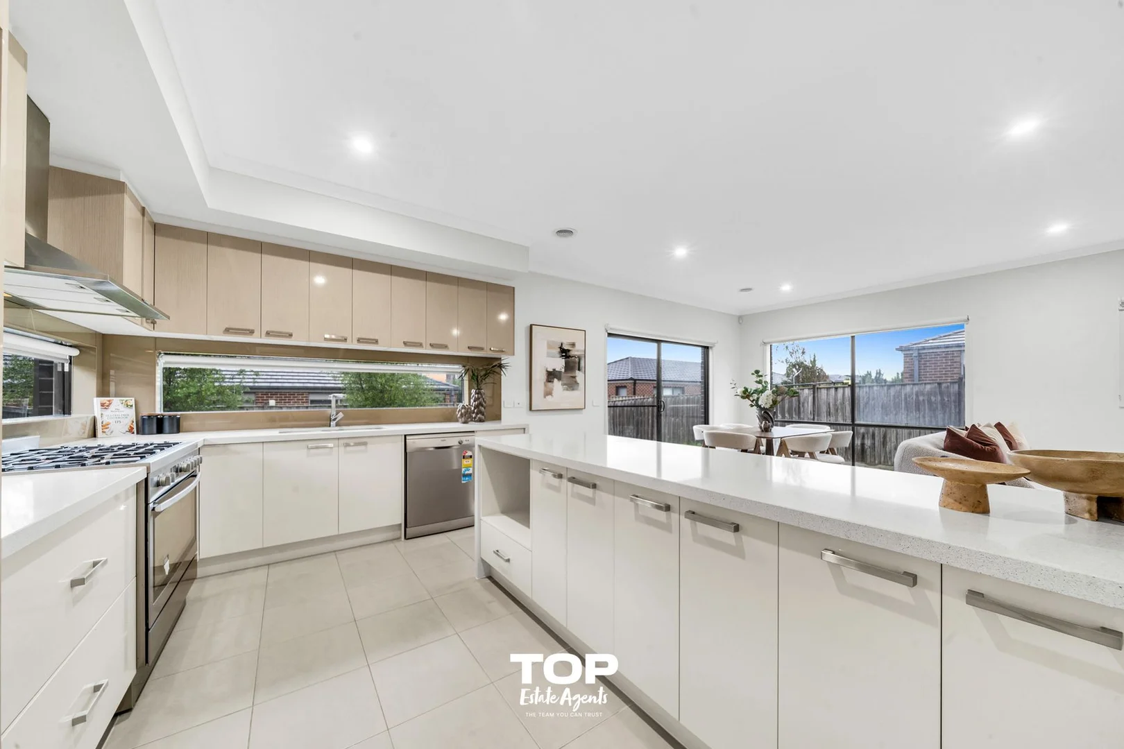 Additional image 9 of 3 Rossiter Retreat, Cranbourne North VIC 3977