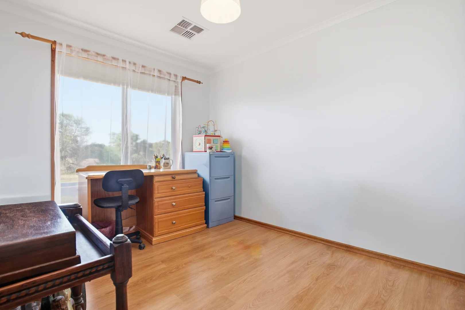 Additional image 23 of 90 Tooma Drive, Murray Bridge East SA 5253