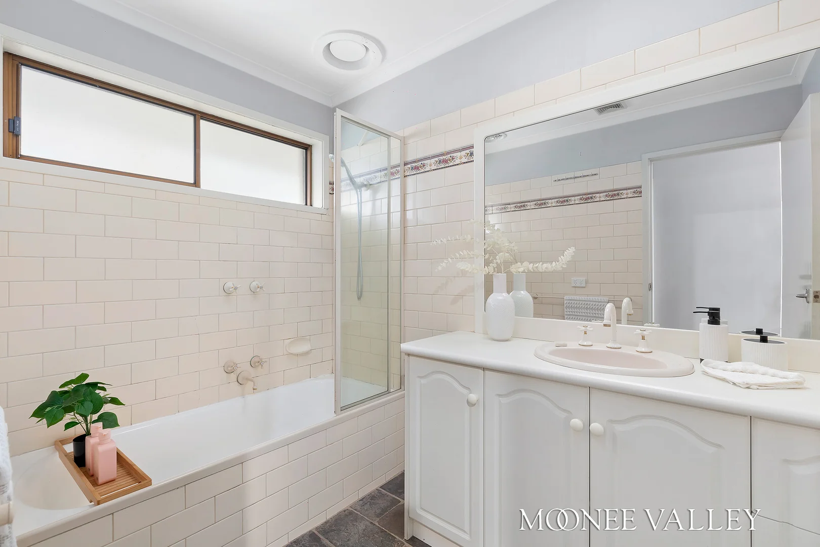 Additional image 8 of 39 Montpellier Drive, Avondale Heights VIC 3034