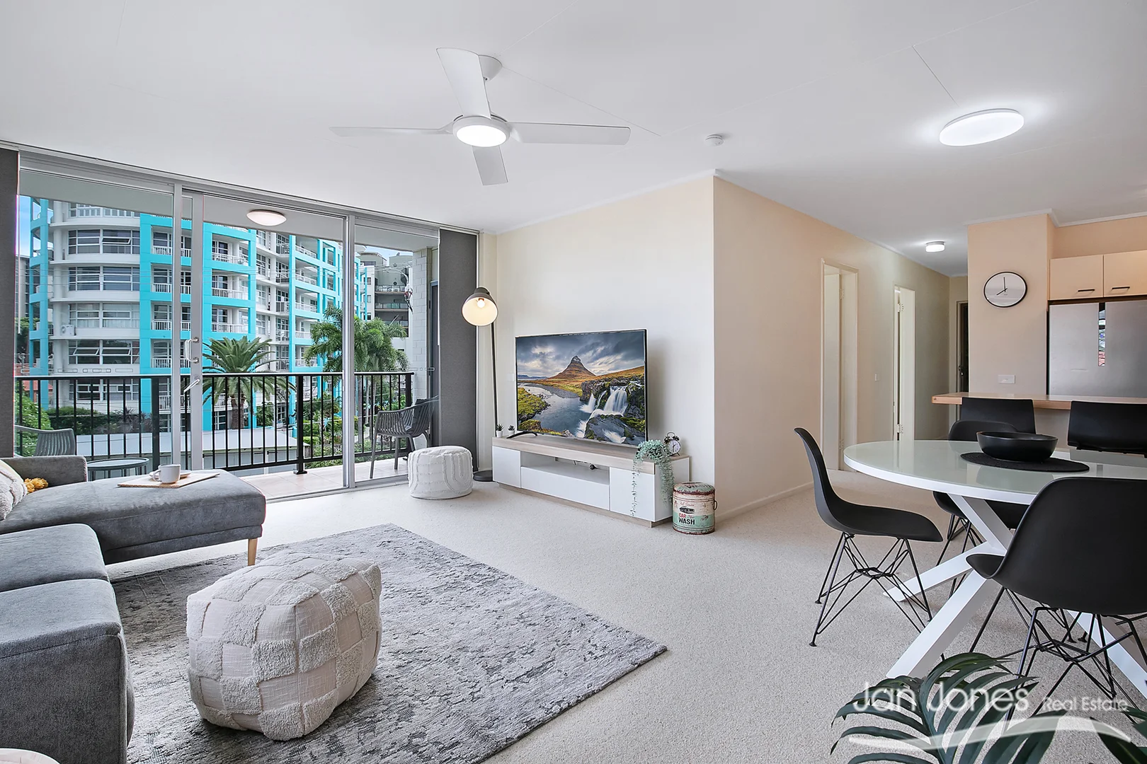 Additional image 8 of Unit 10/73 Marine Pde, Redcliffe QLD 4020